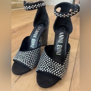 Gianni Bini Black Studded/Rhinestone Women's Heels